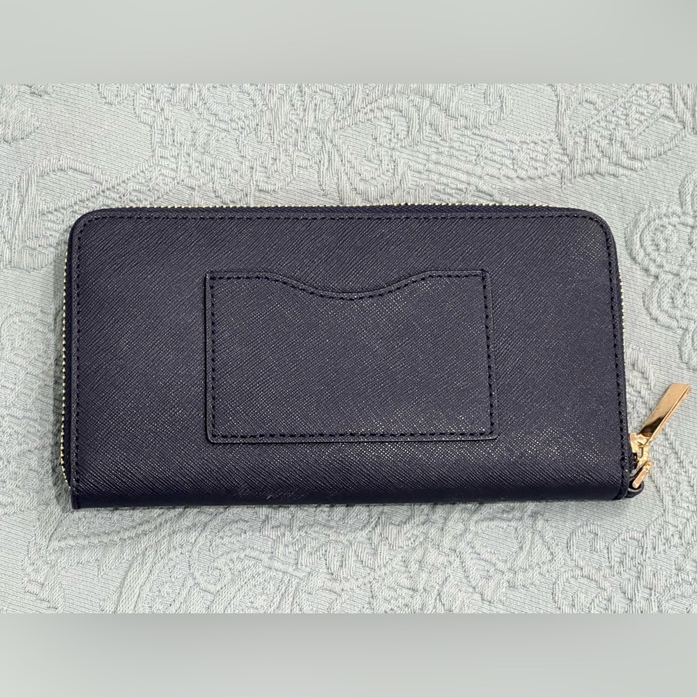 Tory Burch Saffiano Leather wallet - Picture 2 of 5